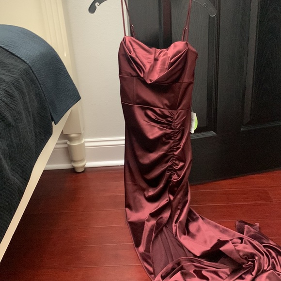 Nemi Formal High Slit Ruched Dress - Picture 8 of 8